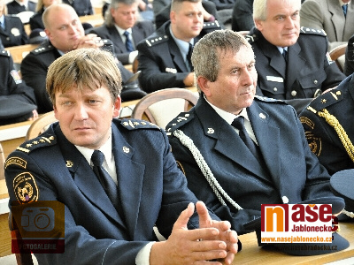 OBRAZEM: Slavnostní předání medailí nejlepším policistům III.