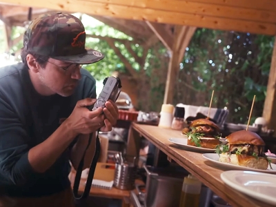 Propagátor gastronomie Hejlík navštívil tavernu pod Bezdězem