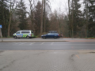 Nezajištěné vozidlo se v Tanvaldě samo rozjelo