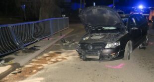 Havaroval a z místa nehody v Desné utekl i se spolujezdkyní
