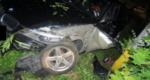 Řidič nedal na jablonecké křižovatce přednost a došlo ke srážce