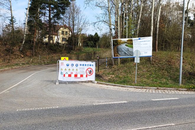 Silnice na hranici Libereckého kraje