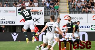 Jablonečtí sestřelili košíkáře ze vzduchu