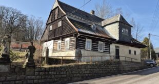 Historická chalupa v obci Pěnčín
